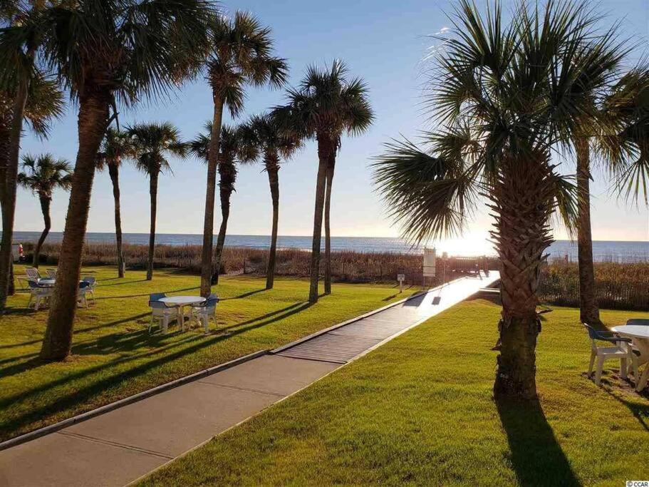 Oceanfront Bliss, Amazing Views! 1235B Apartment Миртъл Бийч Екстериор снимка